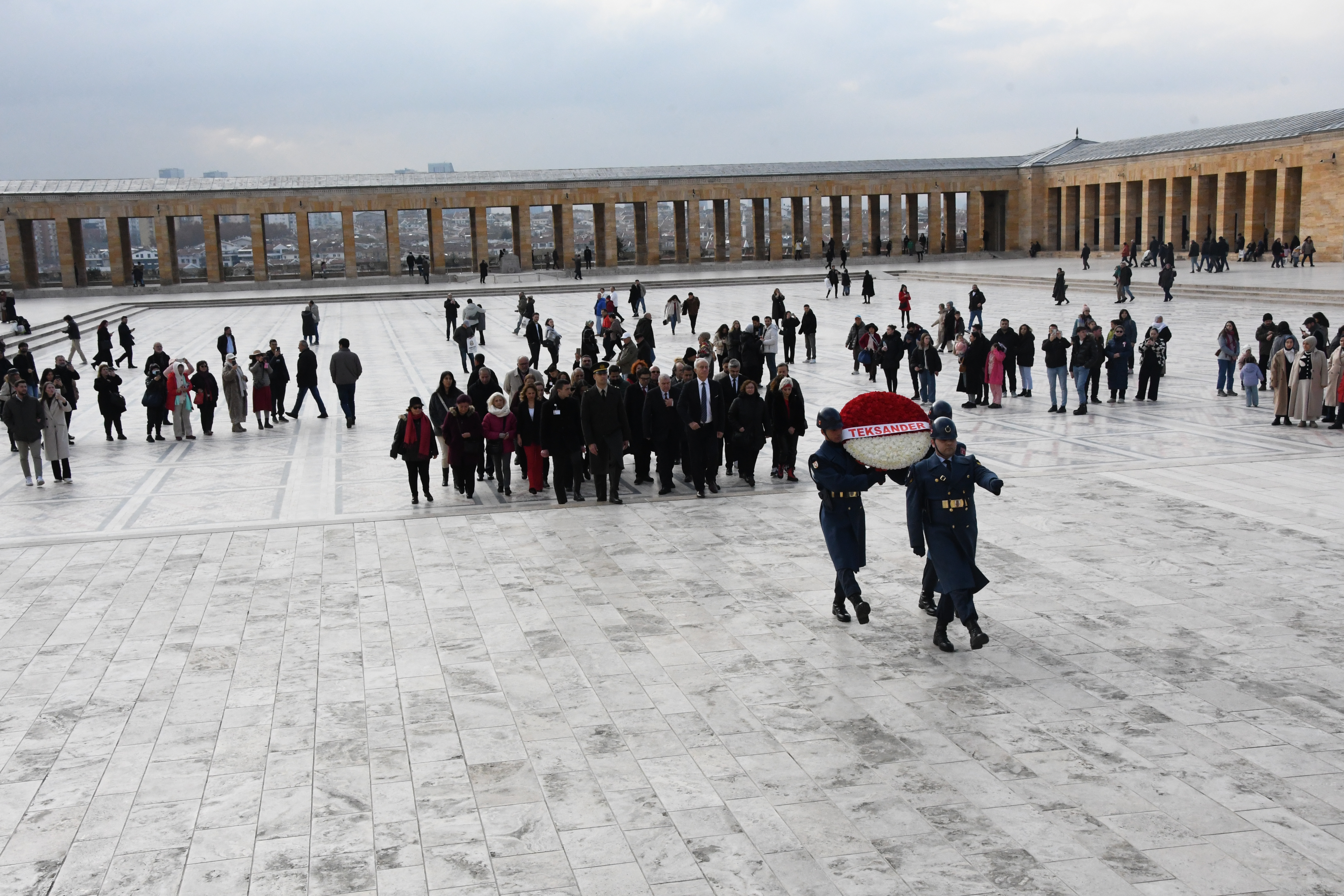DERNEĞİMİZ ANITKABİR ZİYARETİ