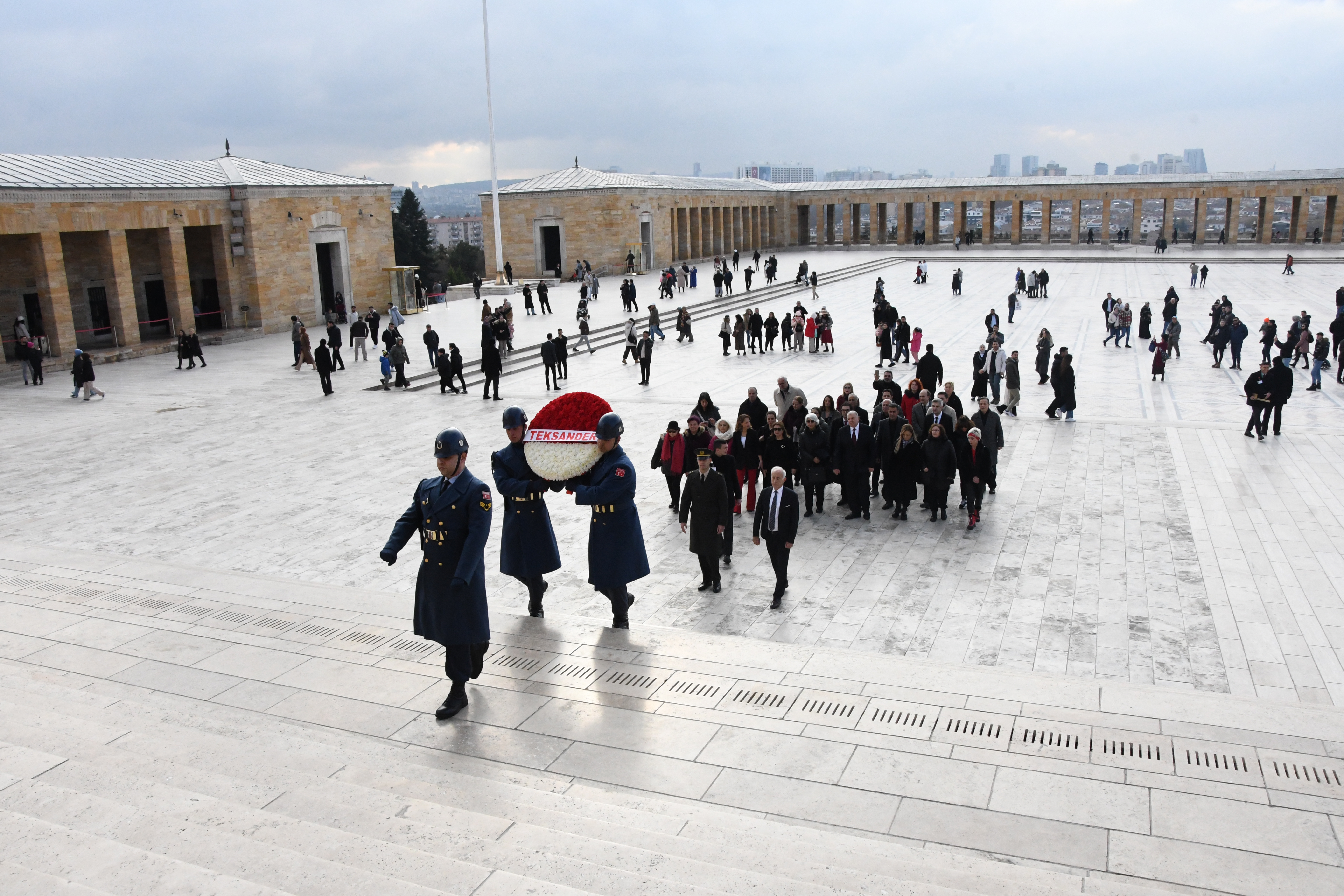DERNEĞİMİZ ANITKABİR ZİYARETİ