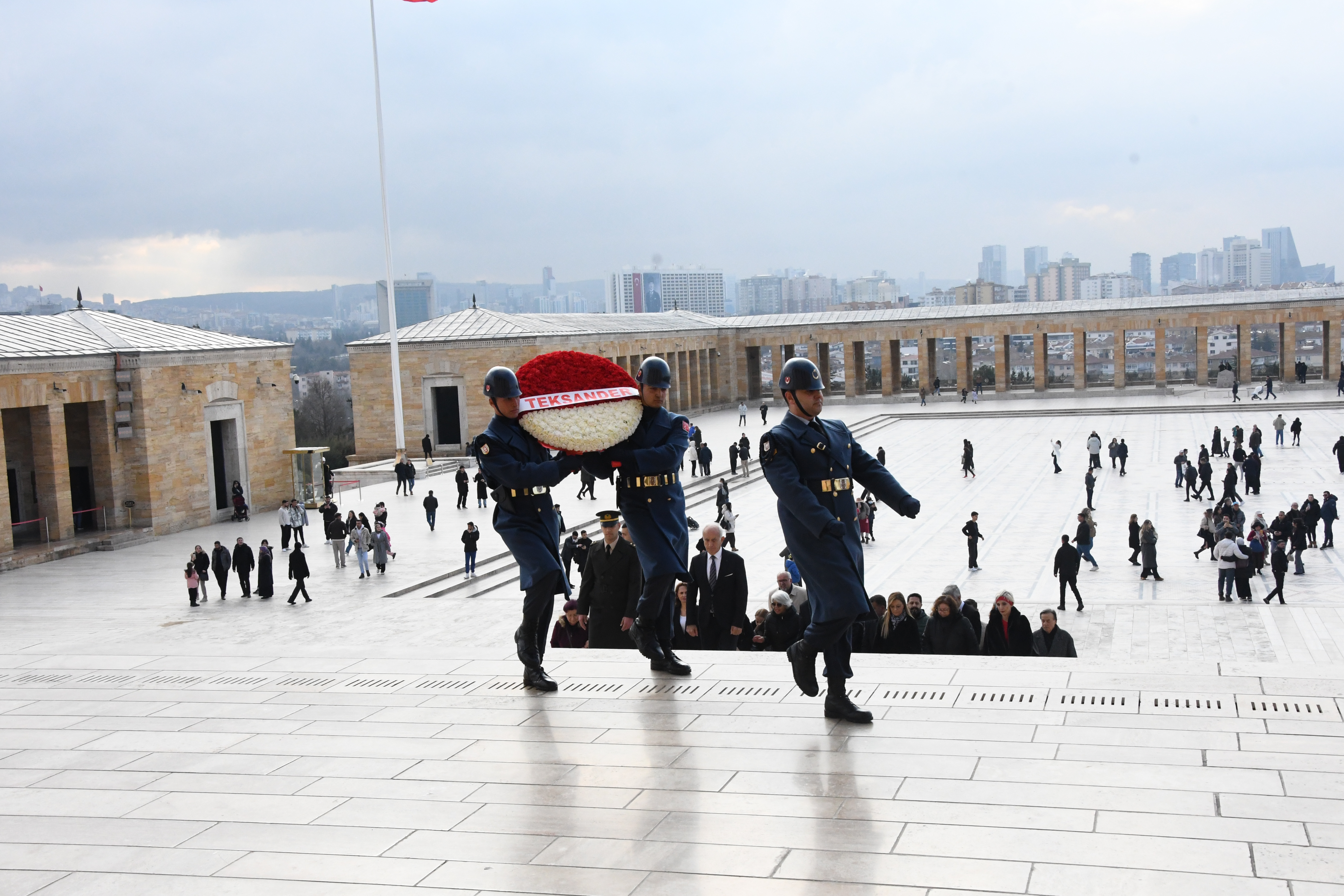 DERNEĞİMİZ ANITKABİR ZİYARETİ